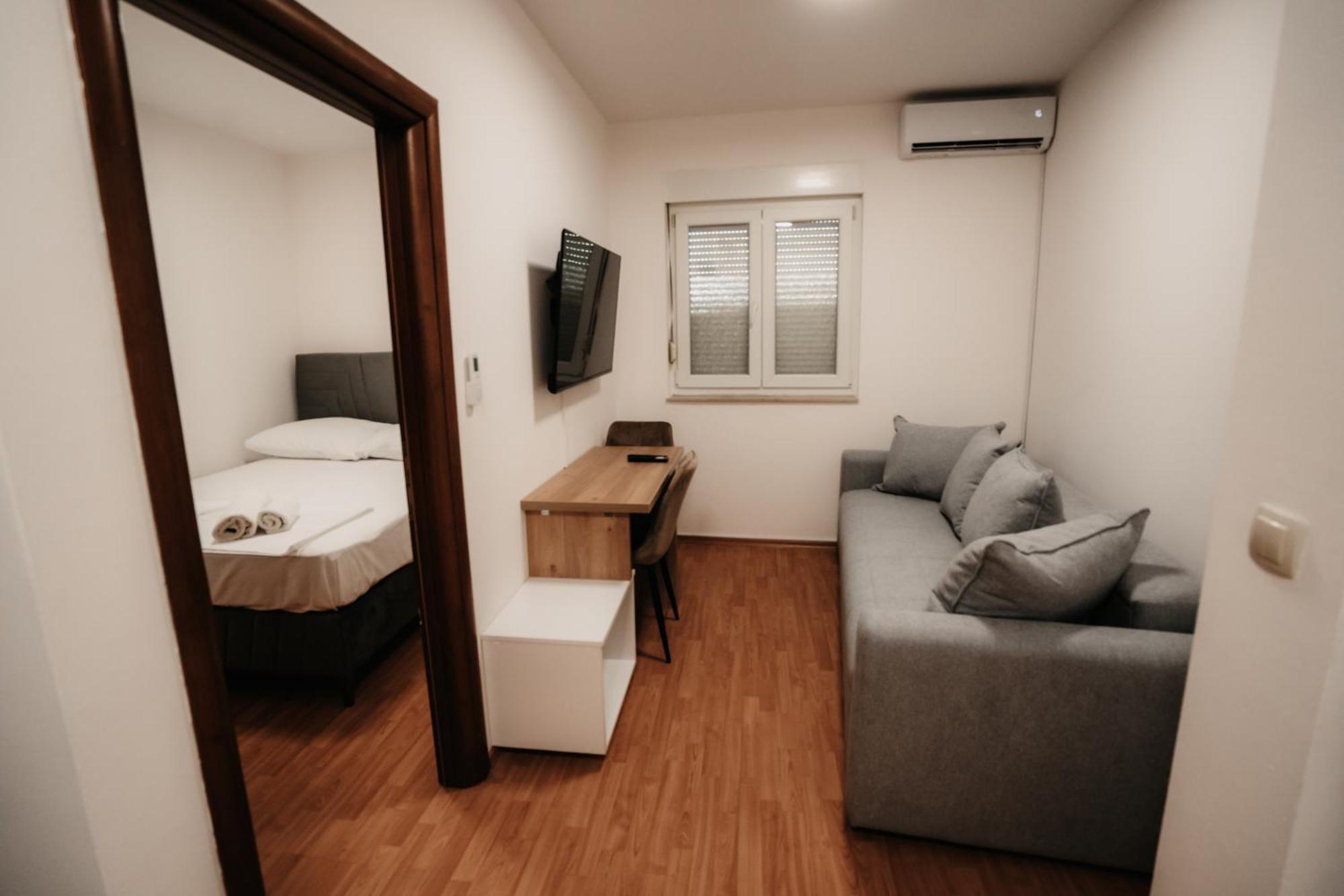 Riverside Apartments Мостар Екстер'єр фото